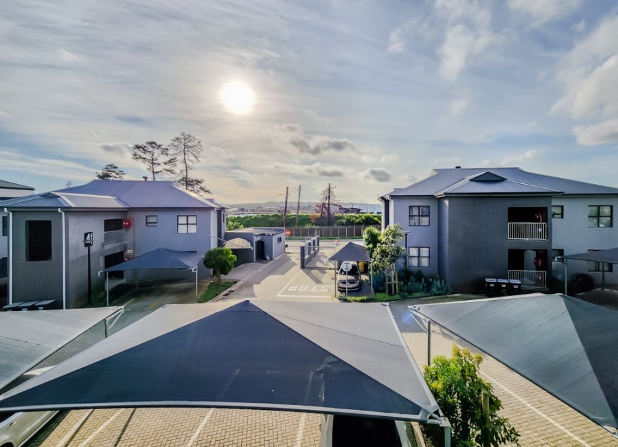 2 Bedroom Property for Sale in Protea Heights Western Cape